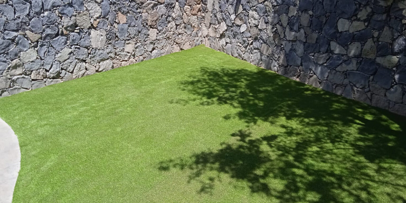 tayfon-venta-de-pasto-sintetico-para-casas-04